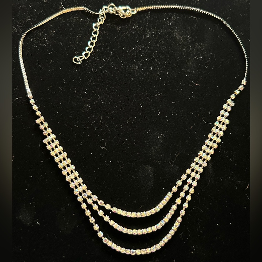 Iridescent rhinestone necklace